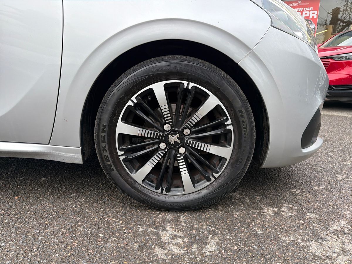 Used Peugeot 208 2016 for sale - 77606936: Photo 9