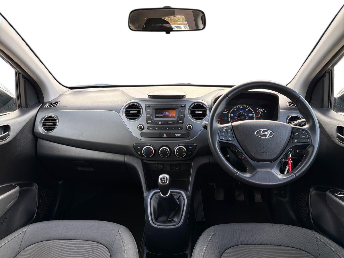 Used Hyundai i10 2019 for sale - 77841576: Photo 13