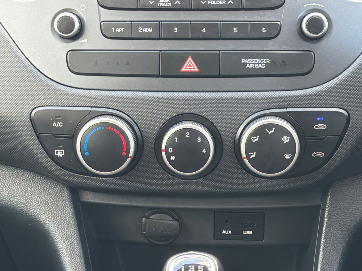 Used Hyundai i10 2019 for sale - 77841576: Photo 18