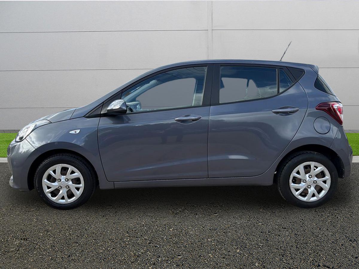 Used Hyundai i10 2019 for sale - 77841576: Photo 4