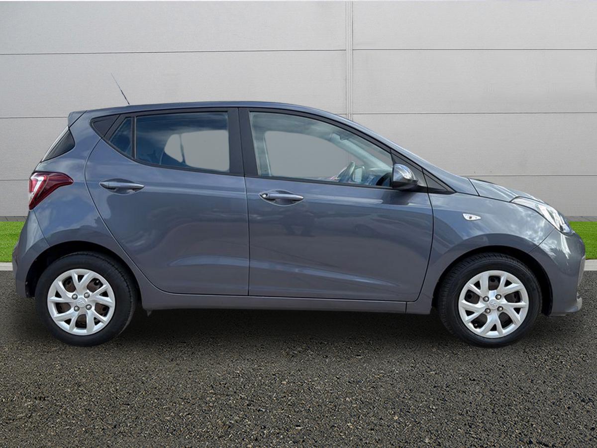 Used Hyundai i10 2019 for sale - 77841576: Photo 8