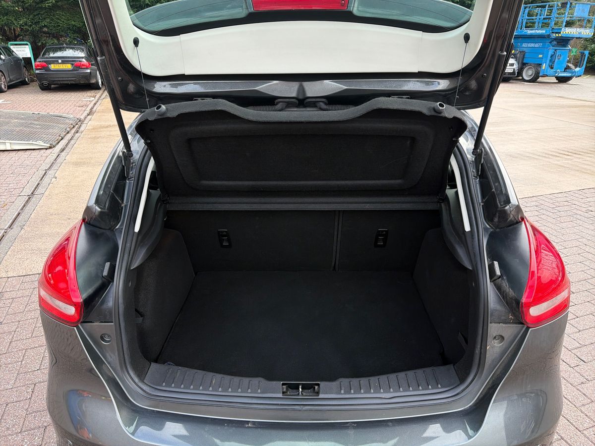 Used Ford Focus 2018 for sale - 77293423: Photo 12