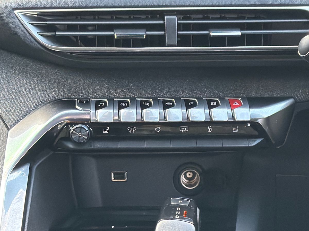 Used Peugeot 3008 2018 for sale - 77841548: Photo 18