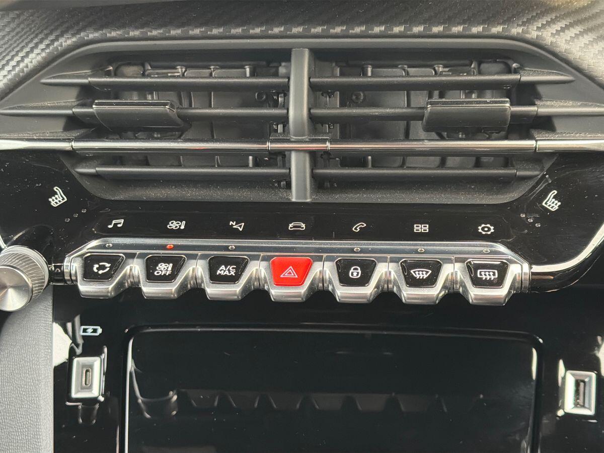 Used Peugeot 2008 2022 for sale - 76731057: Photo 18