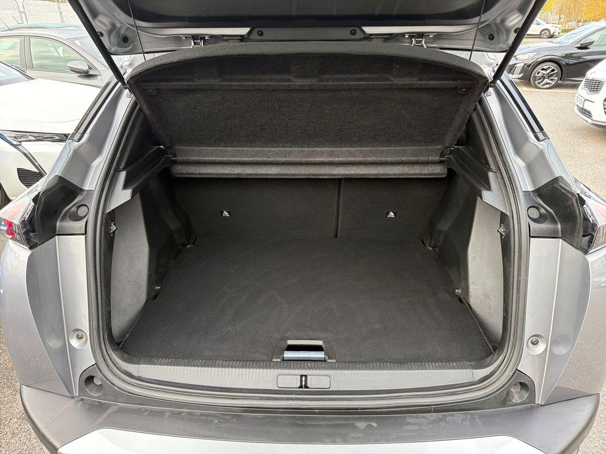 Used Peugeot 2008 2022 for sale - 76731061: Photo 12