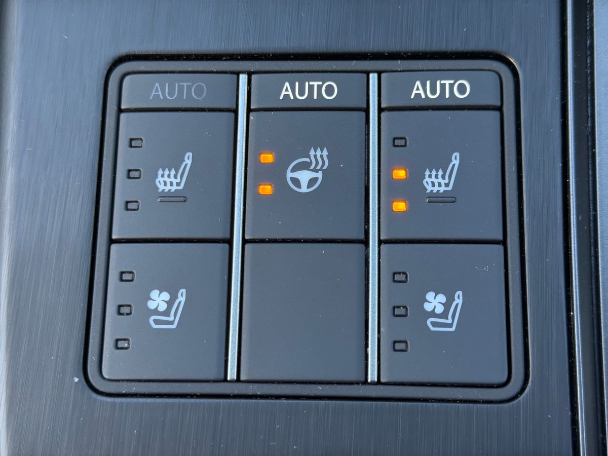 Used Lexus UX 2024 for sale - 77841436: Photo 23