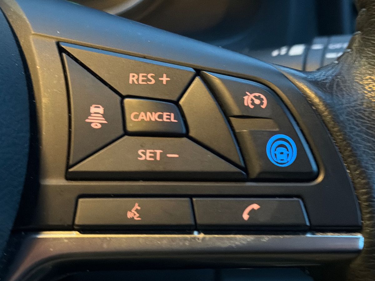 Used Nissan Leaf 2018 for sale - 77002586: Photo 17