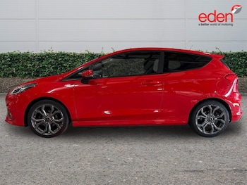 Used Ford Fiesta 2017 for sale - 79225512: Photo