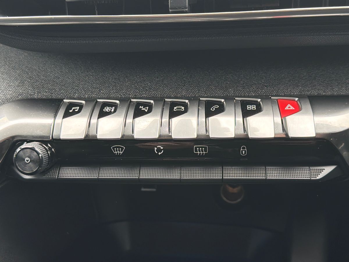 Used Peugeot 3008 2020 for sale - 77810185: Photo 18