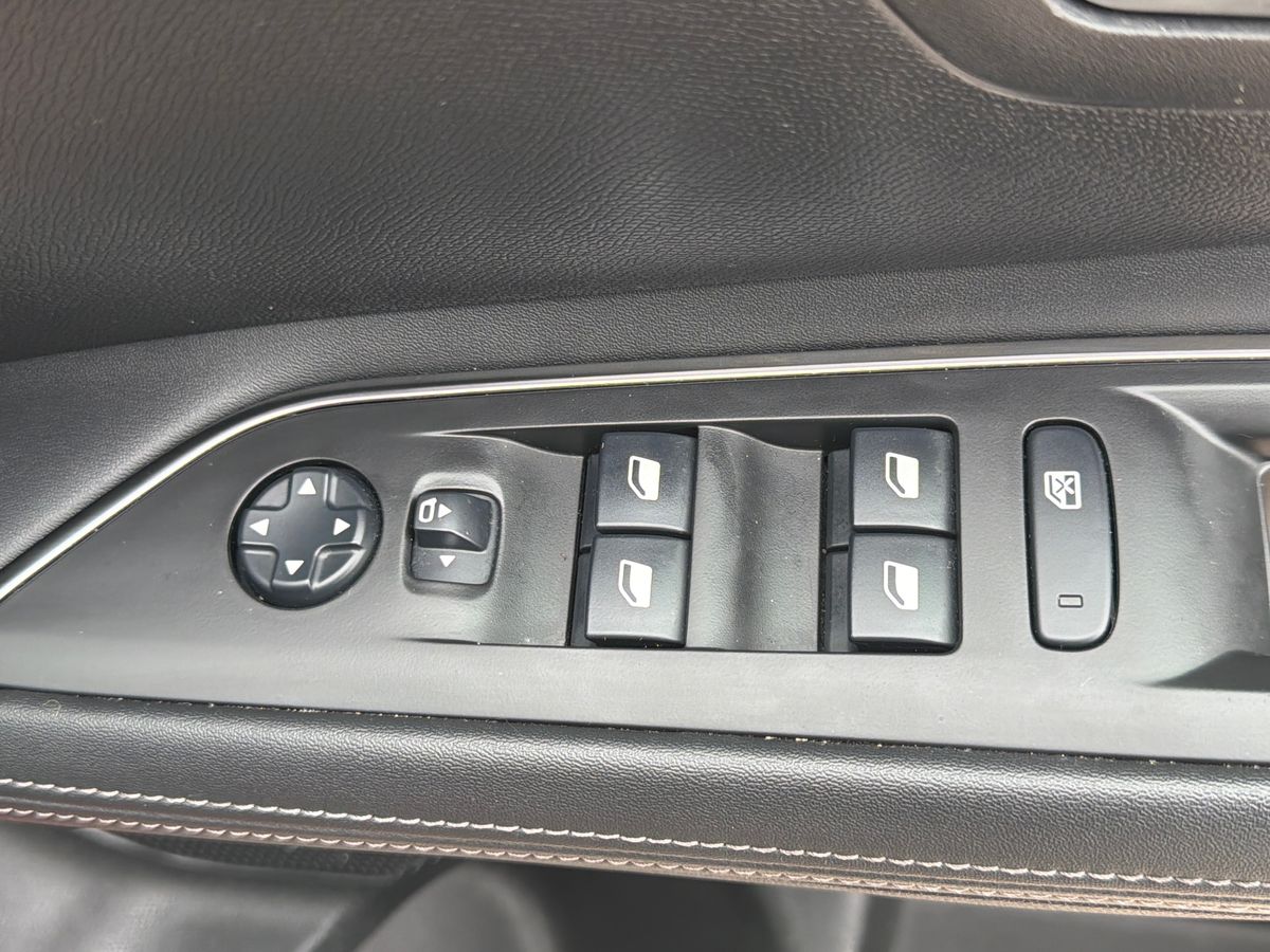 Used Peugeot 3008 2020 for sale - 77810185: Photo 20