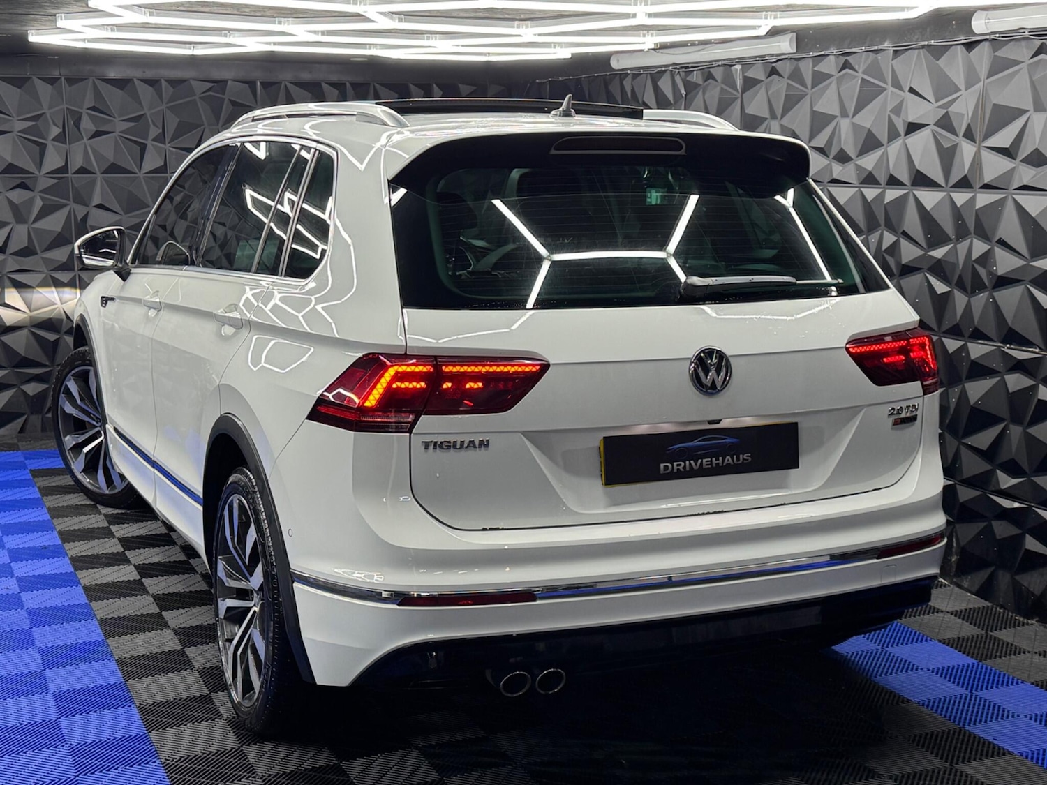 Used Volkswagen Tiguan for sale - 77290560: Photo 16