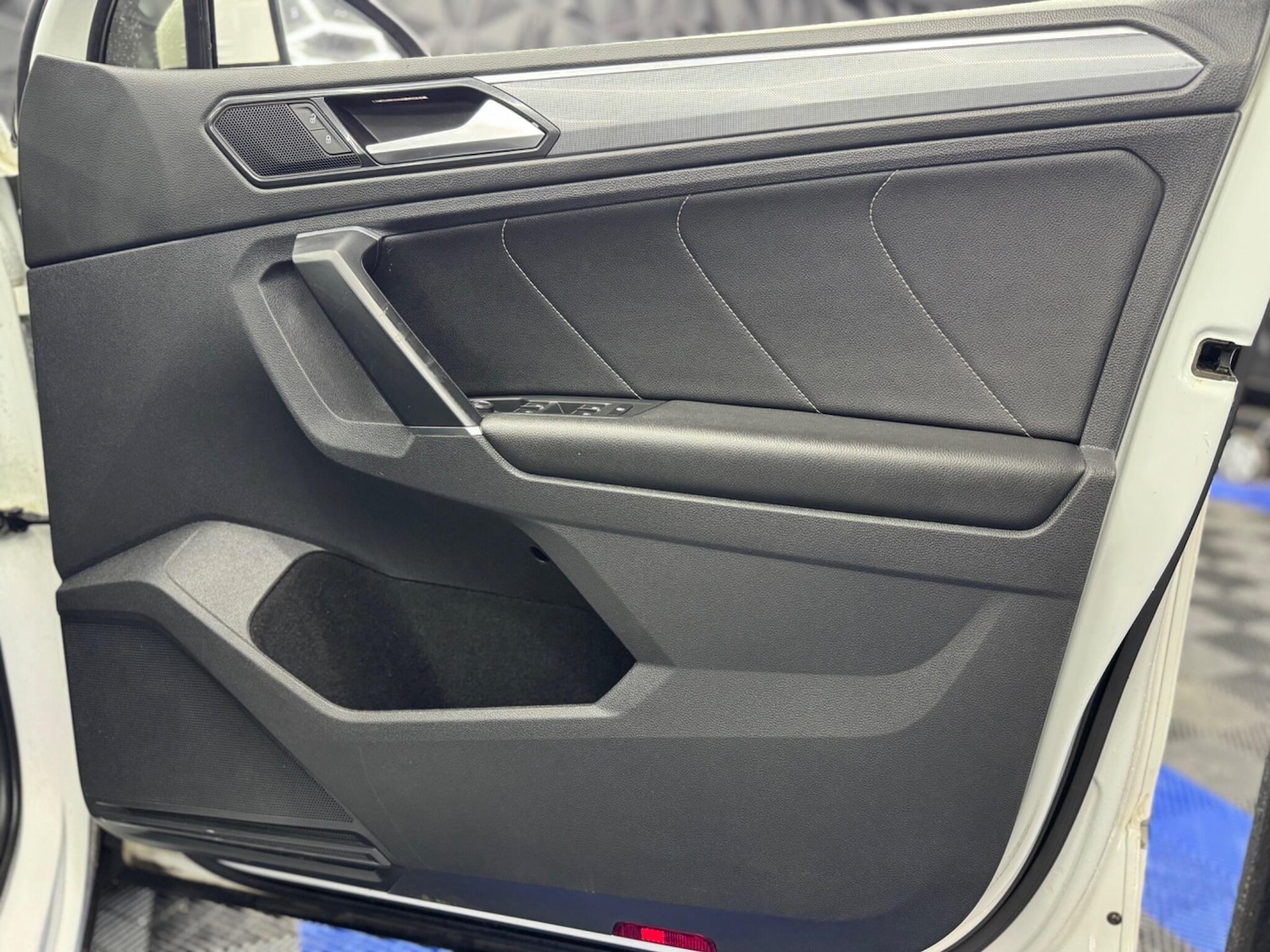 Used Volkswagen Tiguan for sale - 77290560: Photo 39