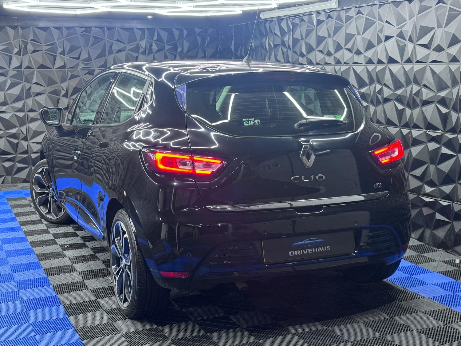 Used Renault Clio 2016 for sale - 76608201: Photo 4