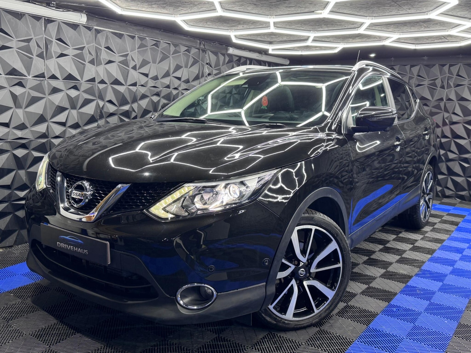 Used Nissan Qashqai 2016 for sale - 76522370: Photo 12