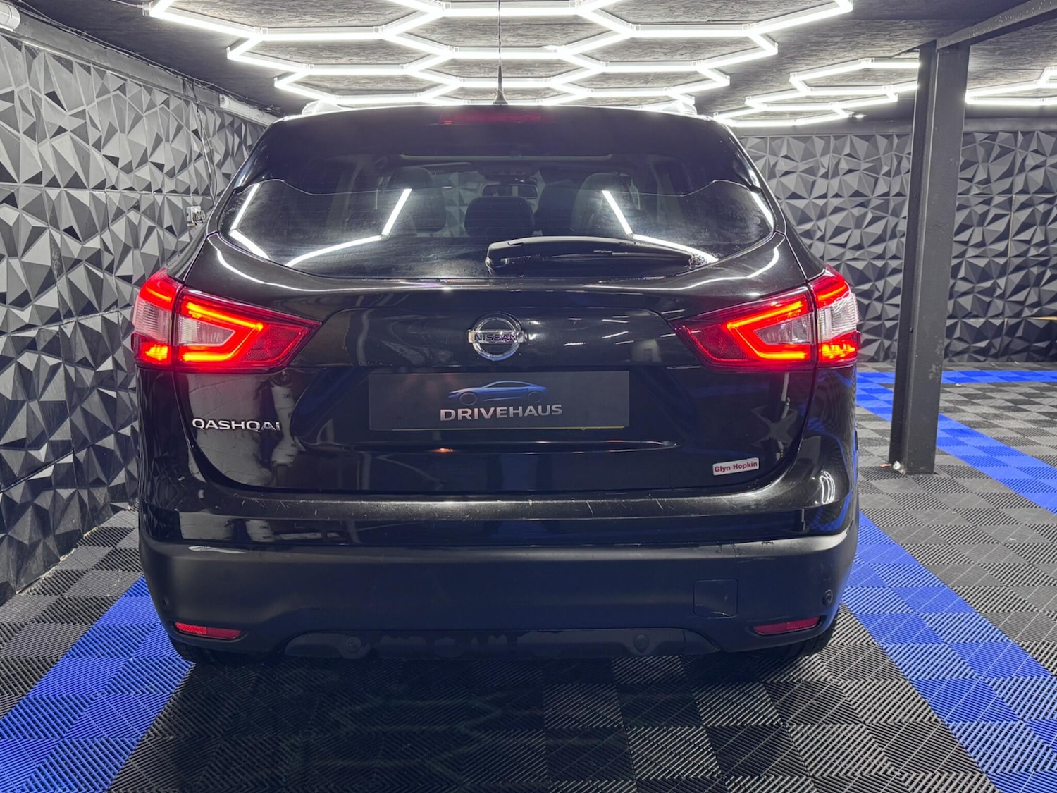 Used Nissan Qashqai 2016 for sale - 76522370: Photo 17