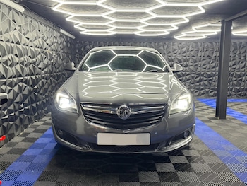 Used Vauxhall Insignia 2016 for sale - 75492516: Photo
