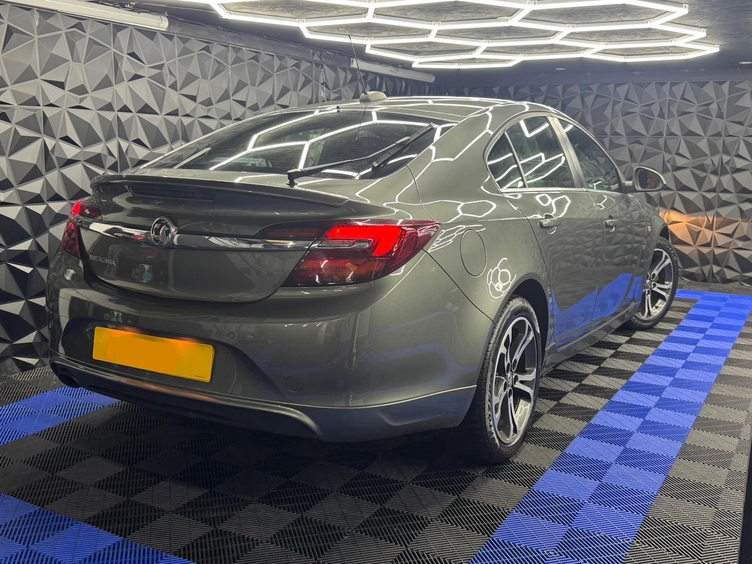 Used Vauxhall Insignia 2016 for sale - 77291959: Photo 10