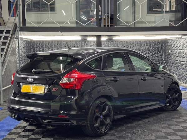 Used Ford Focus 2014 for sale - 75494081: Photo 19