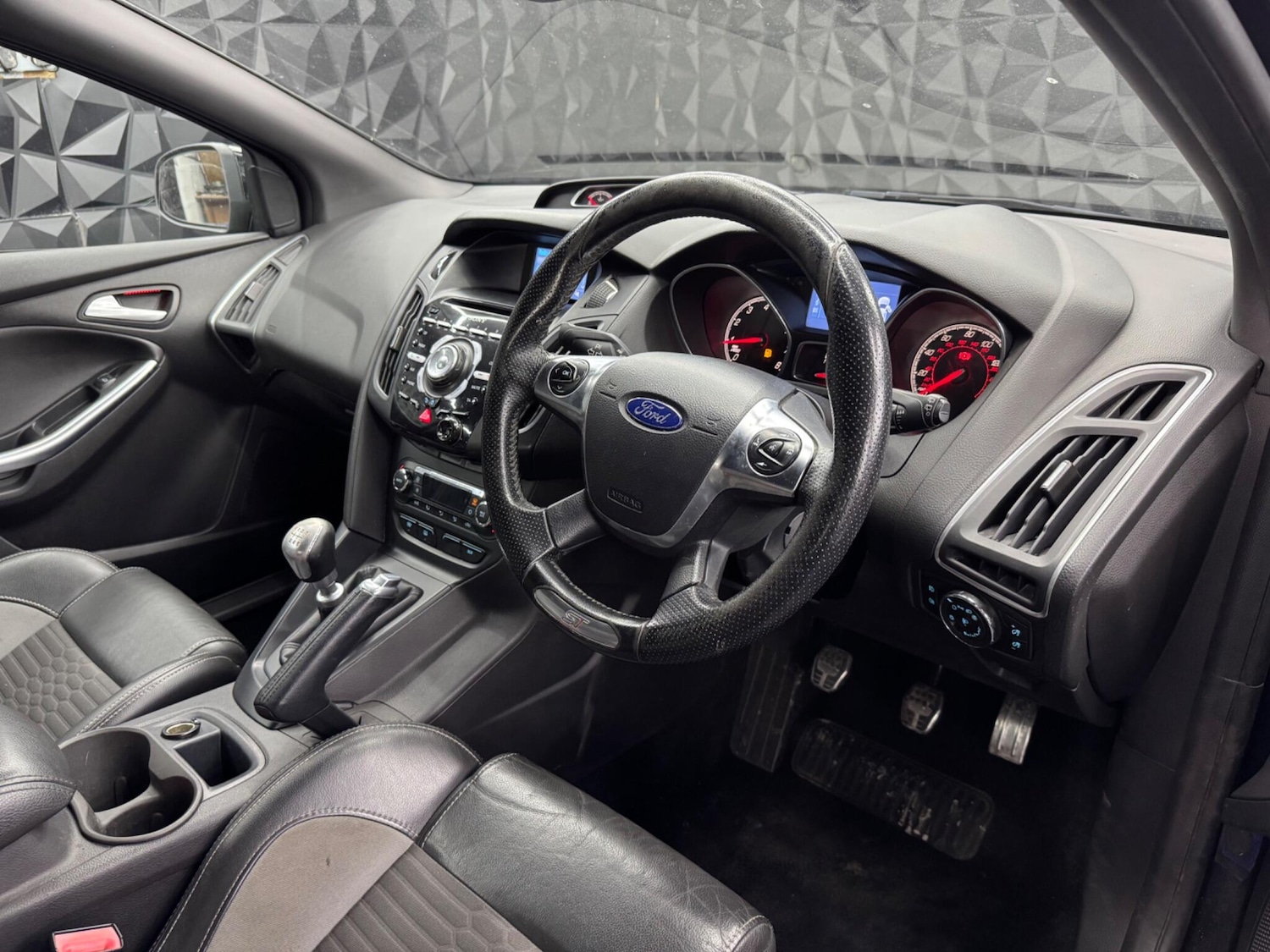 Used Ford Focus 2014 for sale - 75494081: Photo 24