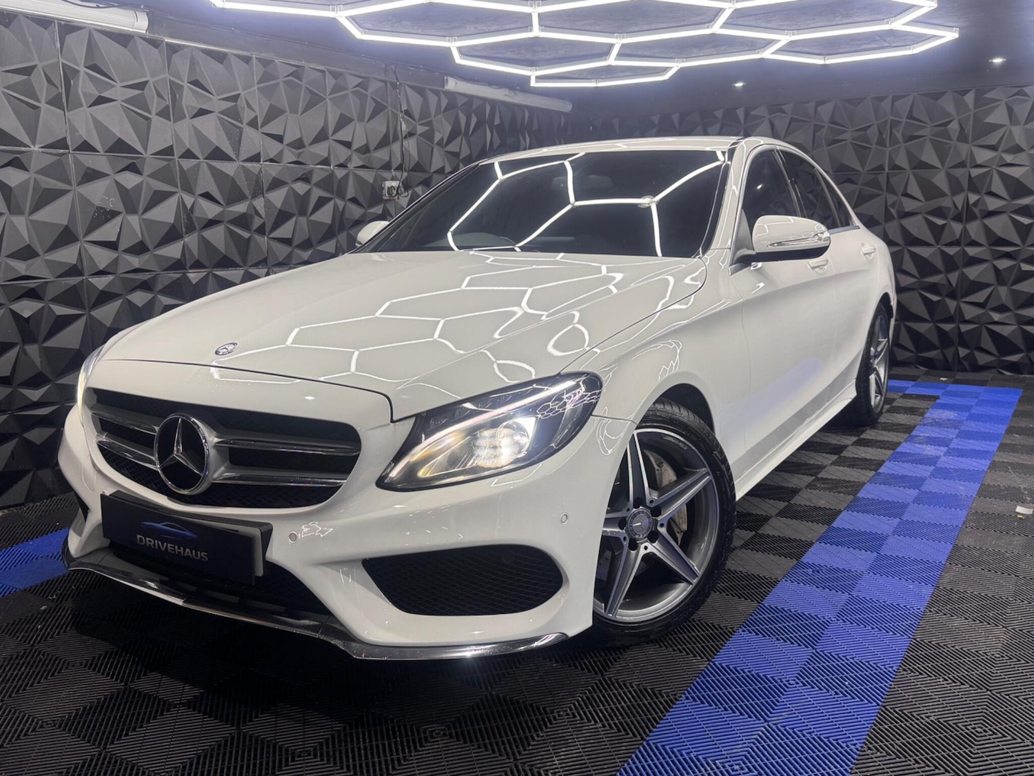 Used Mercedes-Benz C Class 2015 for sale - 77143471: Photo 13