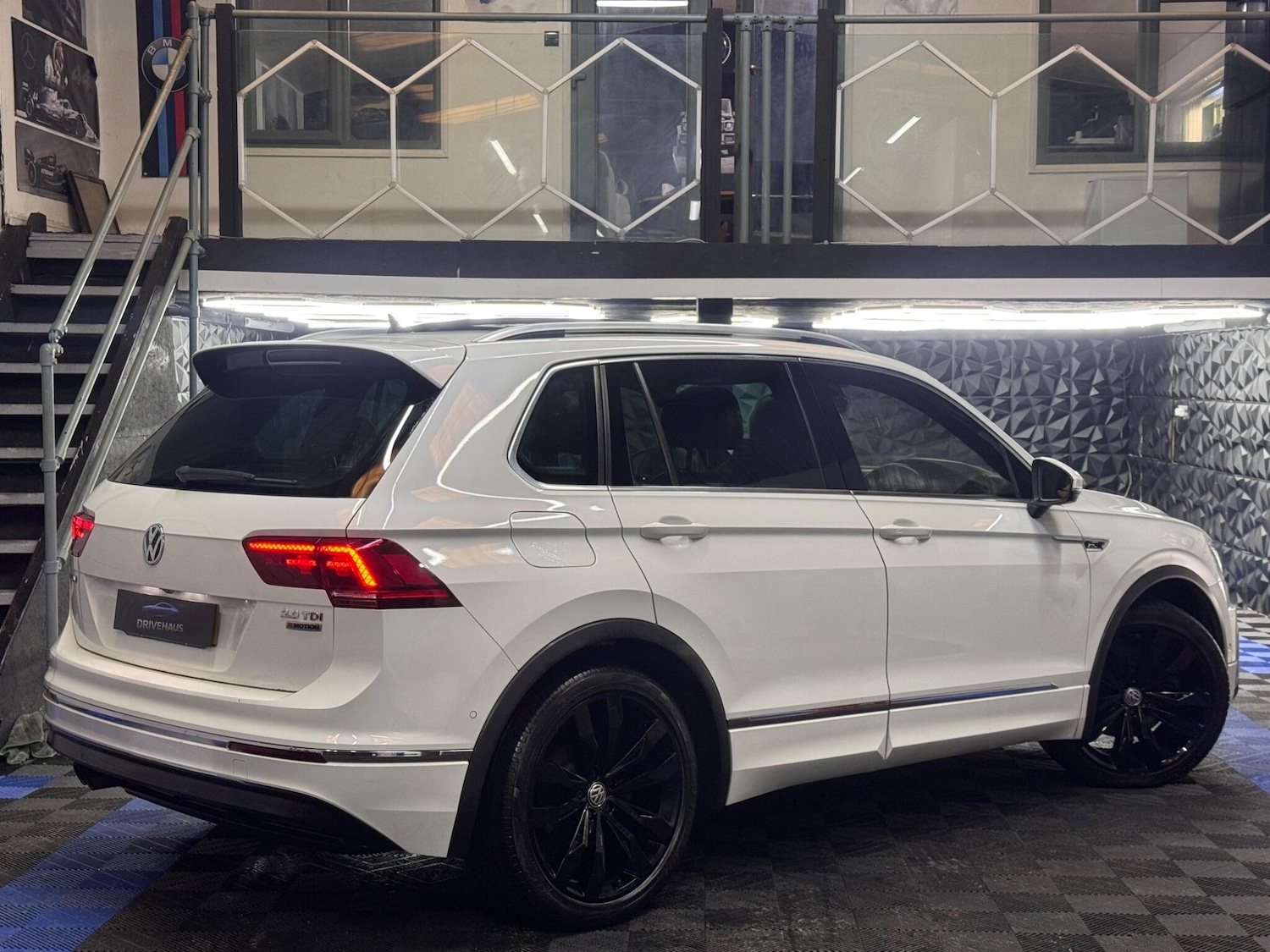 Used Volkswagen Tiguan for sale - 77924797: Photo 13