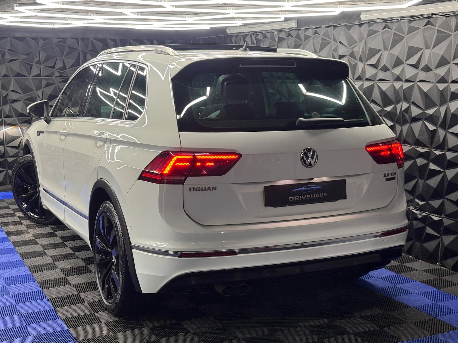 Used Volkswagen Tiguan for sale - 77924797: Photo 18