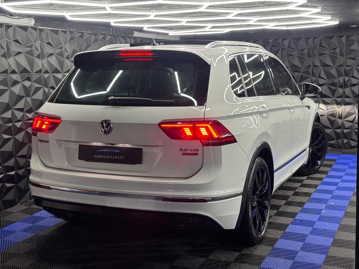 Used Volkswagen Tiguan for sale - 77924797: Photo 23