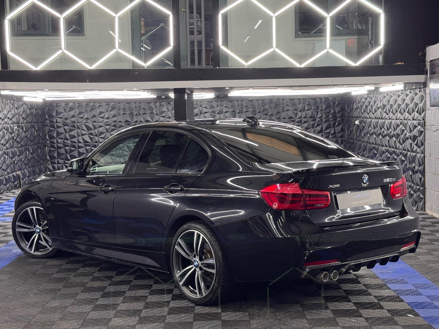 Used BMW 3 Series 2018 for sale - 77537297: Photo 14