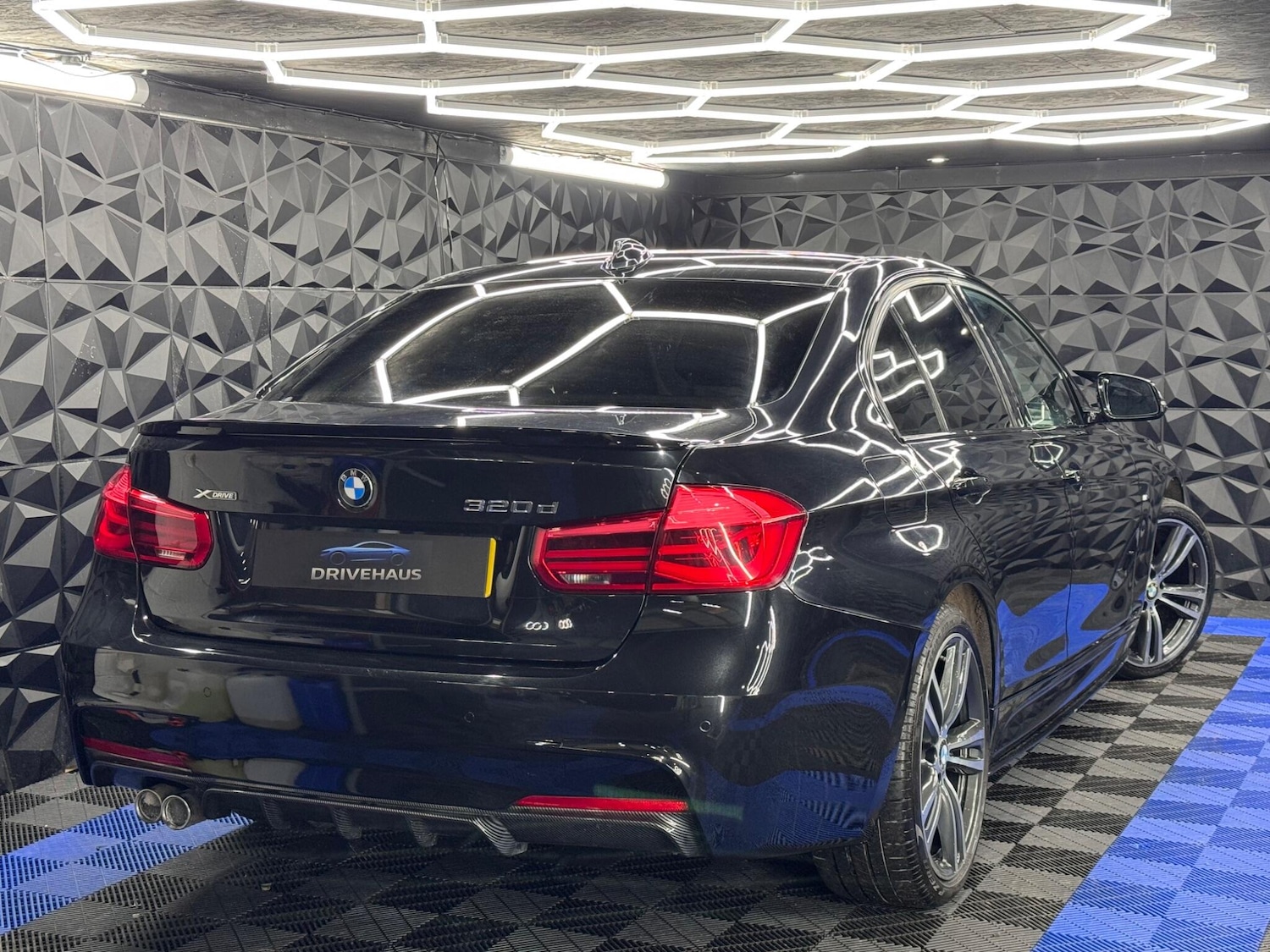 Used BMW 3 Series 2018 for sale - 77537297: Photo 22