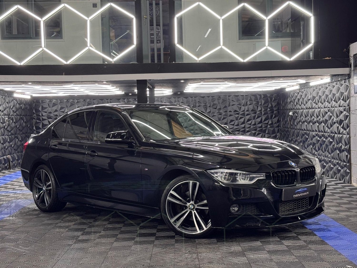 Used BMW 3 Series 2018 for sale - 77537297: Photo 7