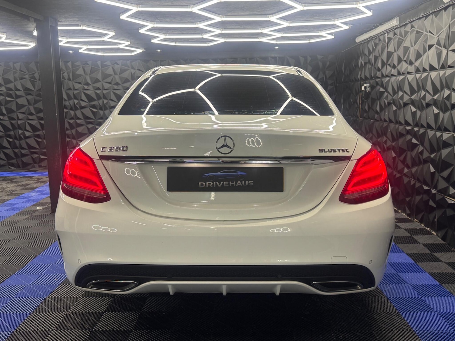 Used Mercedes-Benz C Class 2015 for sale - 77290708: Photo 20