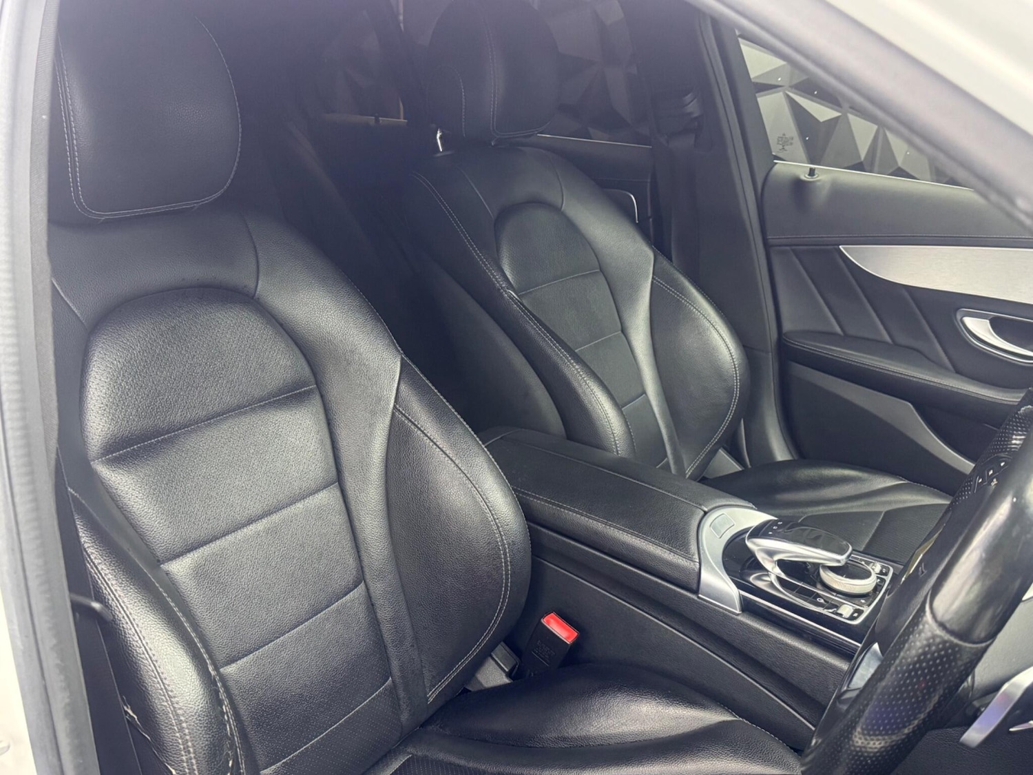 Used Mercedes-Benz C Class 2015 for sale - 77290708: Photo 28