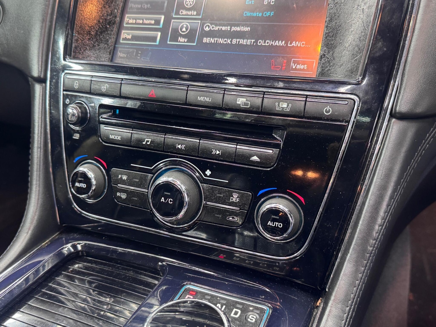 Used Jaguar XJ 2011 for sale - 76995285: Photo 33