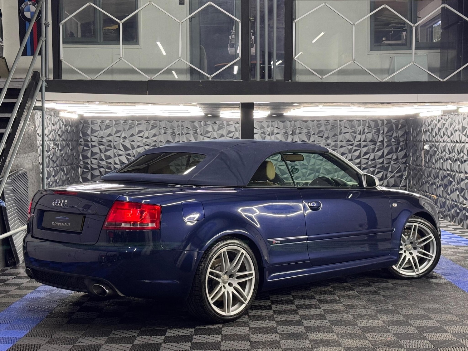 Used Audi RS4 2006 for sale - 77101682: Photo 7