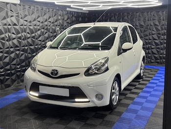 Used Toyota AYGO 2013 for sale - 75493628: Photo