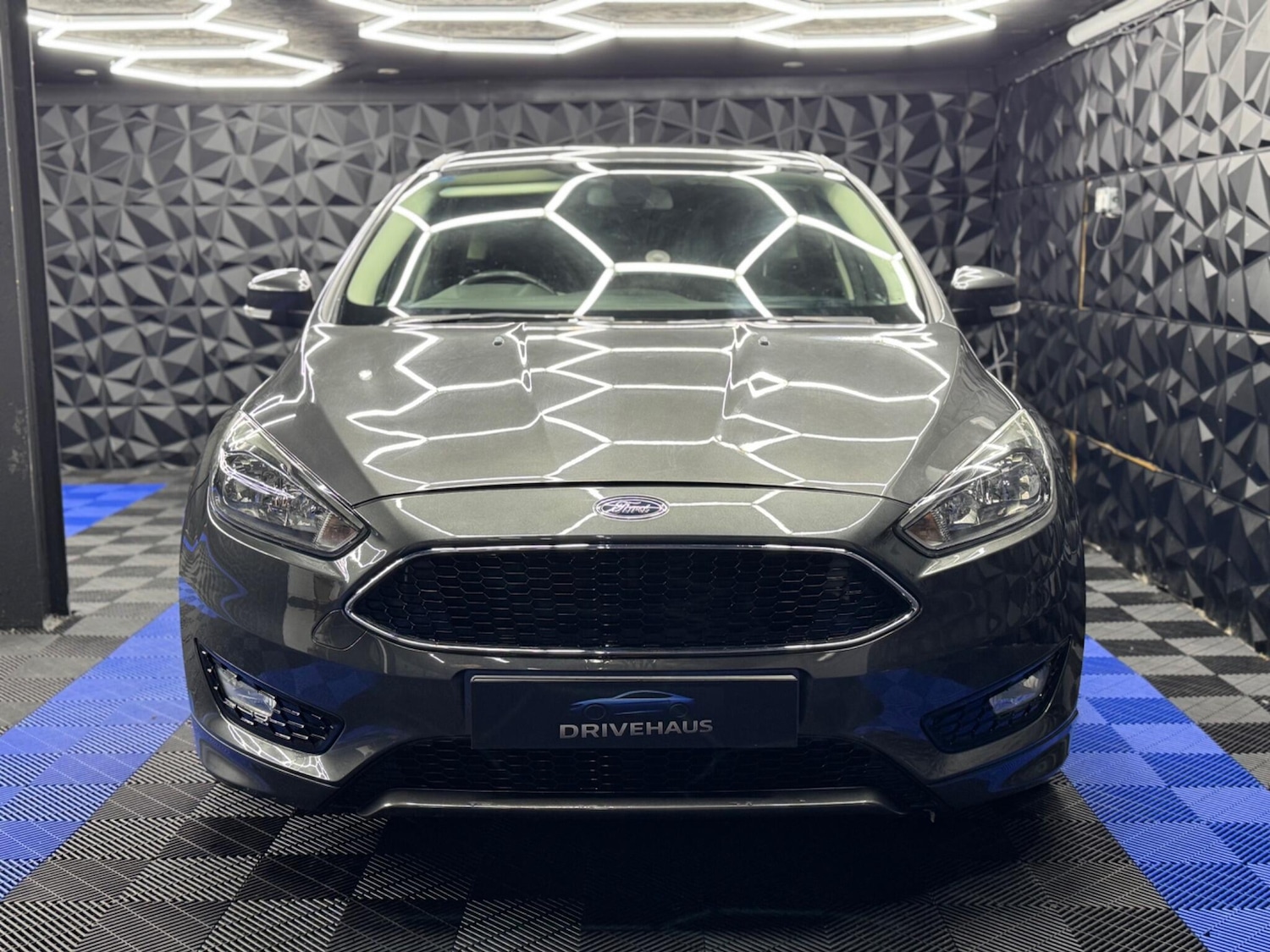 Used Ford Focus 2015 for sale - 76824427: Photo 10