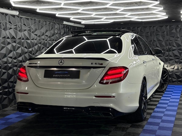 Used Mercedes-Benz E Class 2019 for sale - 76259390: Photo 4