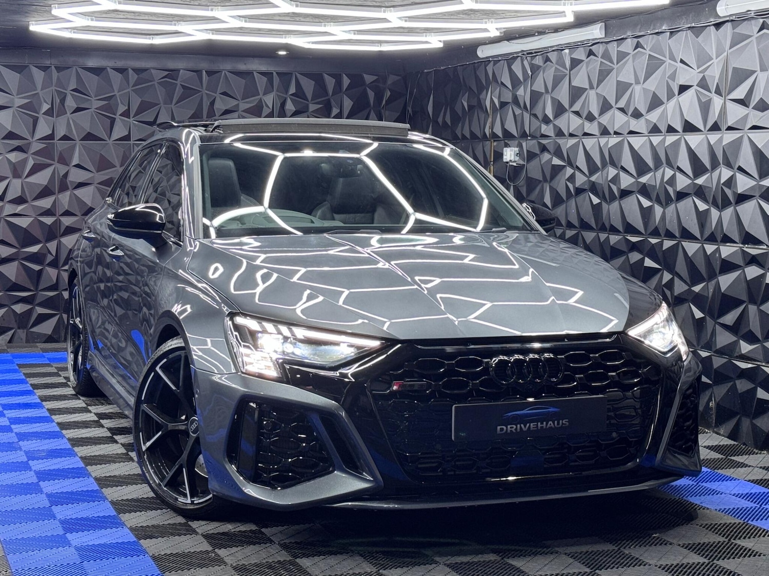 Used Audi RS3 2022 for sale - 76550259: Photo 1