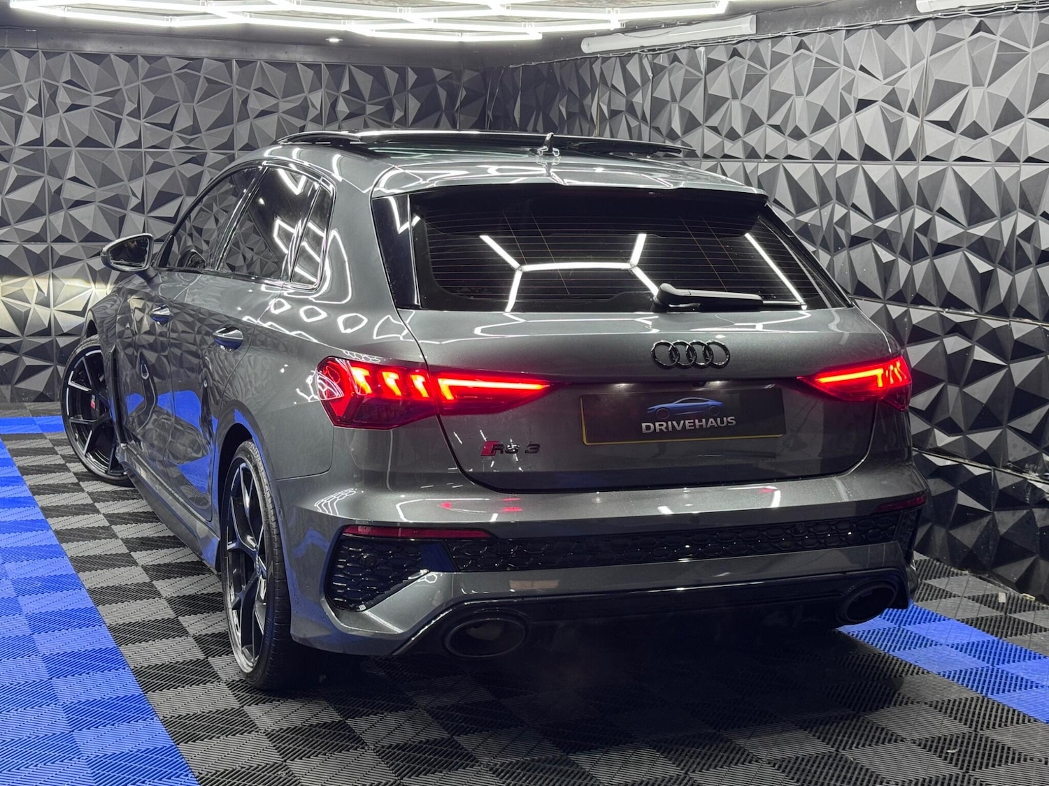 Used Audi RS3 2022 for sale - 76550259: Photo 14