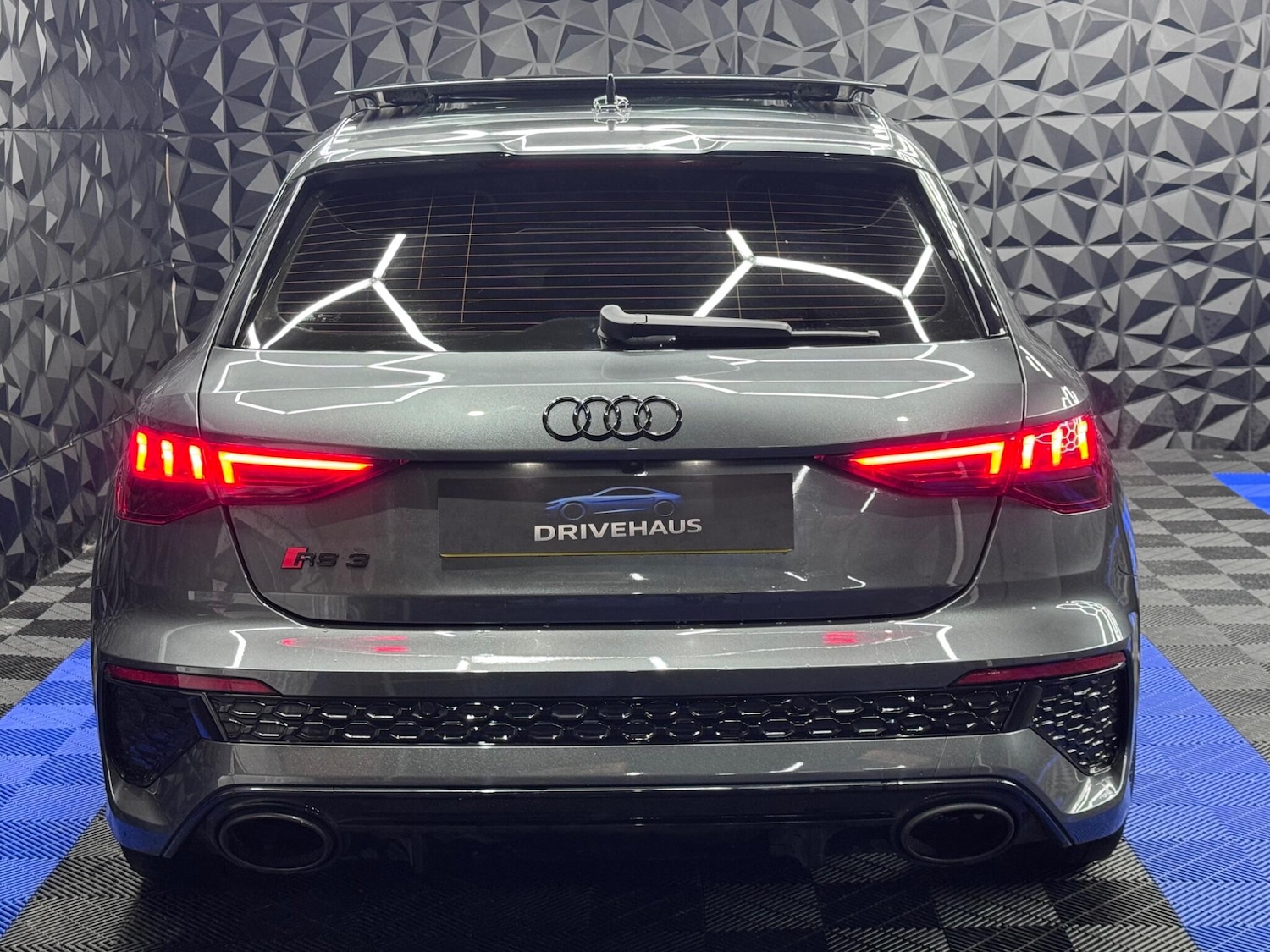 Used Audi RS3 2022 for sale - 76550259: Photo 16