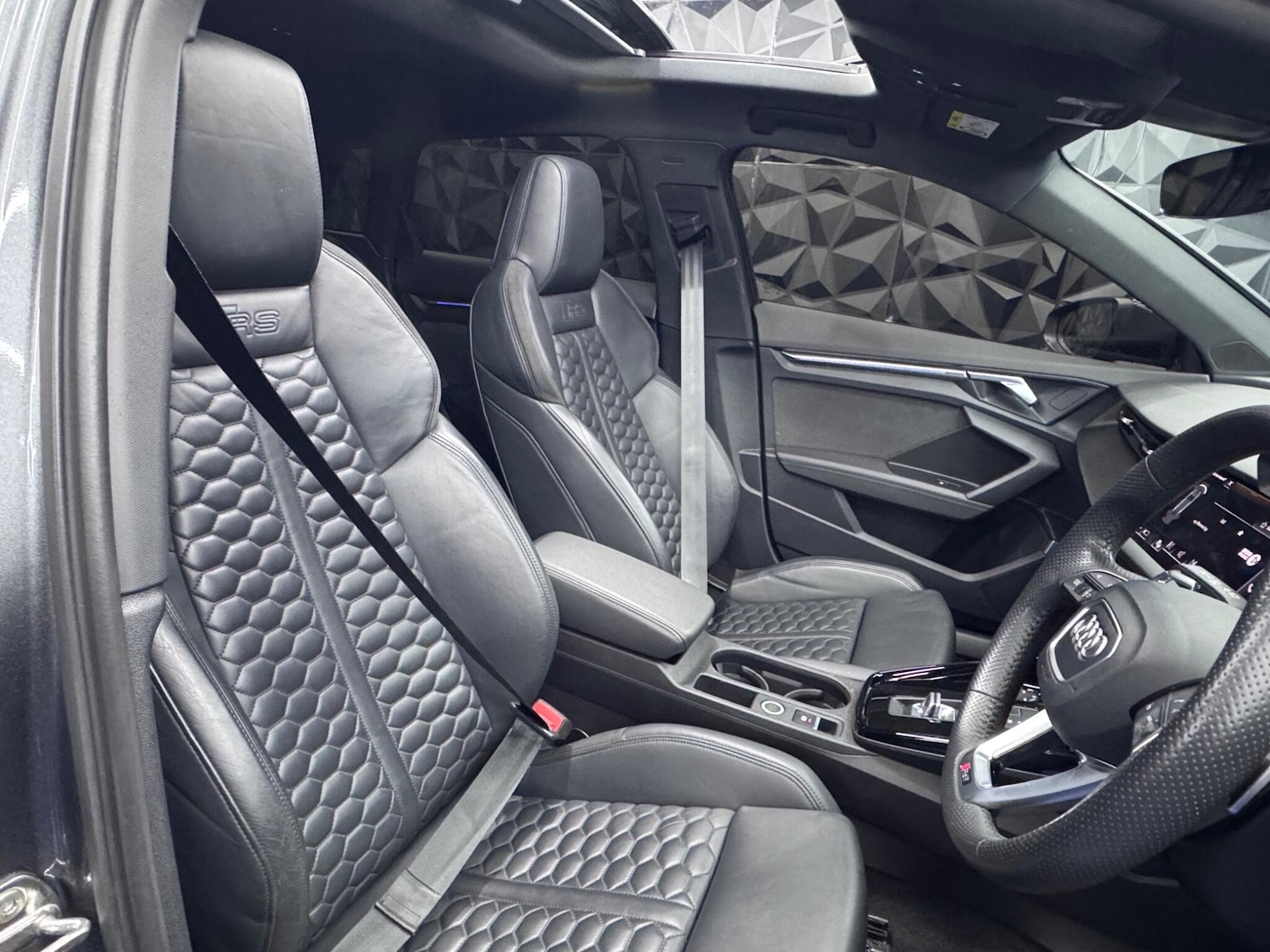 Used Audi RS3 2022 for sale - 76550259: Photo 27