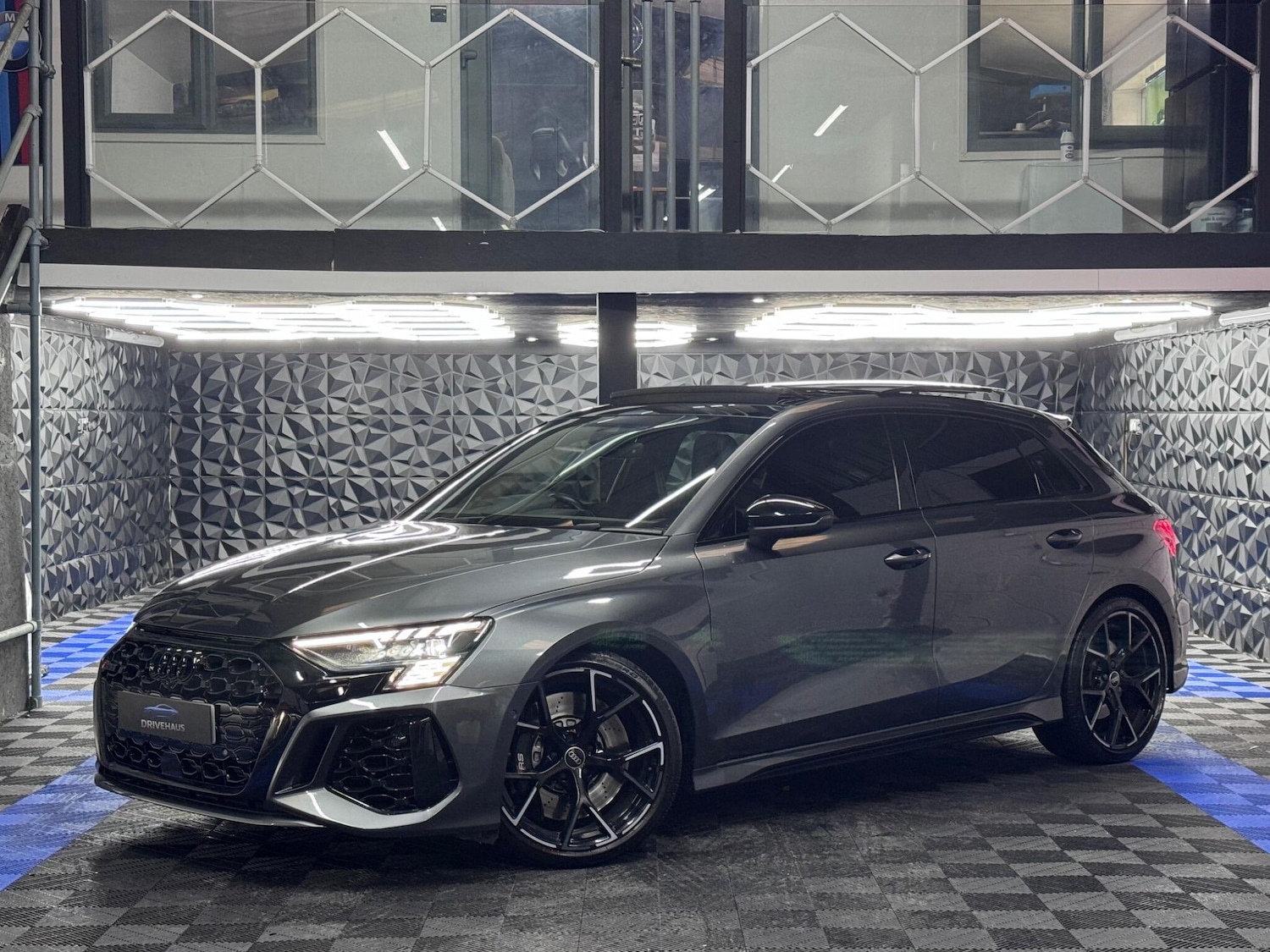 Used Audi RS3 2022 for sale - 76550259: Photo 9