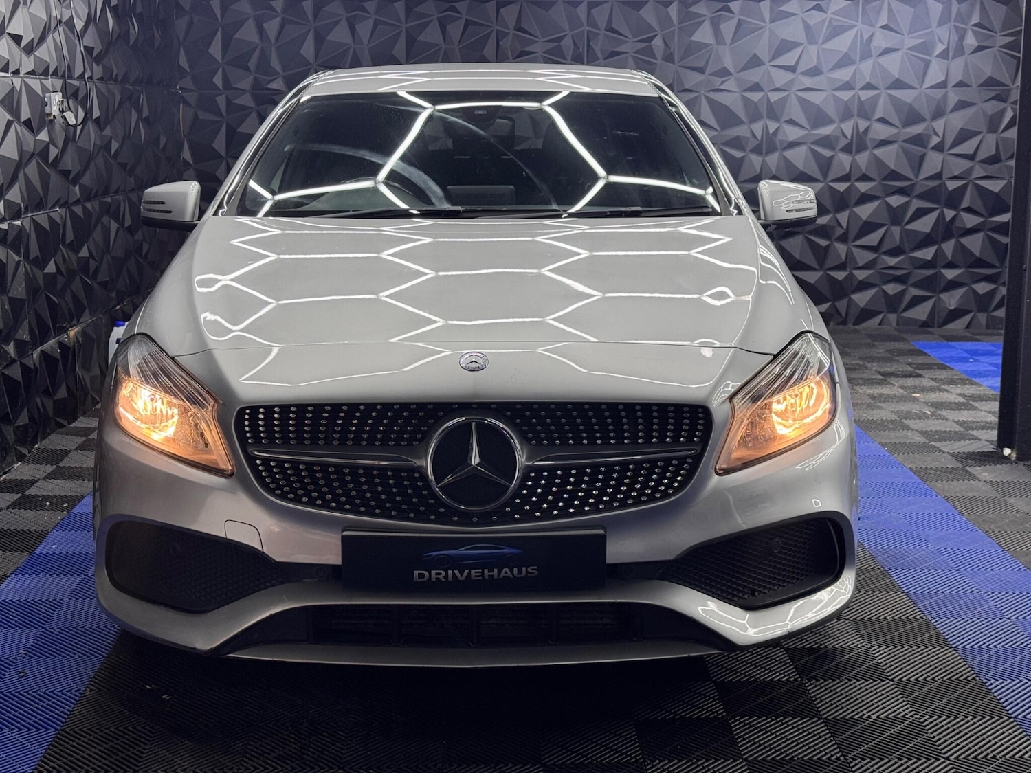 Used Mercedes-Benz A-Class 2016 for sale - 77645783: Photo 10