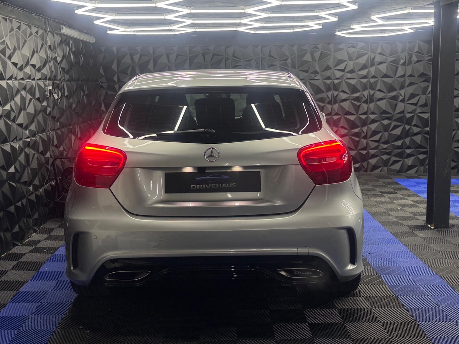 Used Mercedes-Benz A-Class 2016 for sale - 77645783: Photo 21