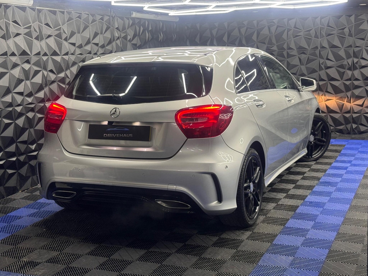 Used Mercedes-Benz A-Class 2016 for sale - 77645783: Photo 23