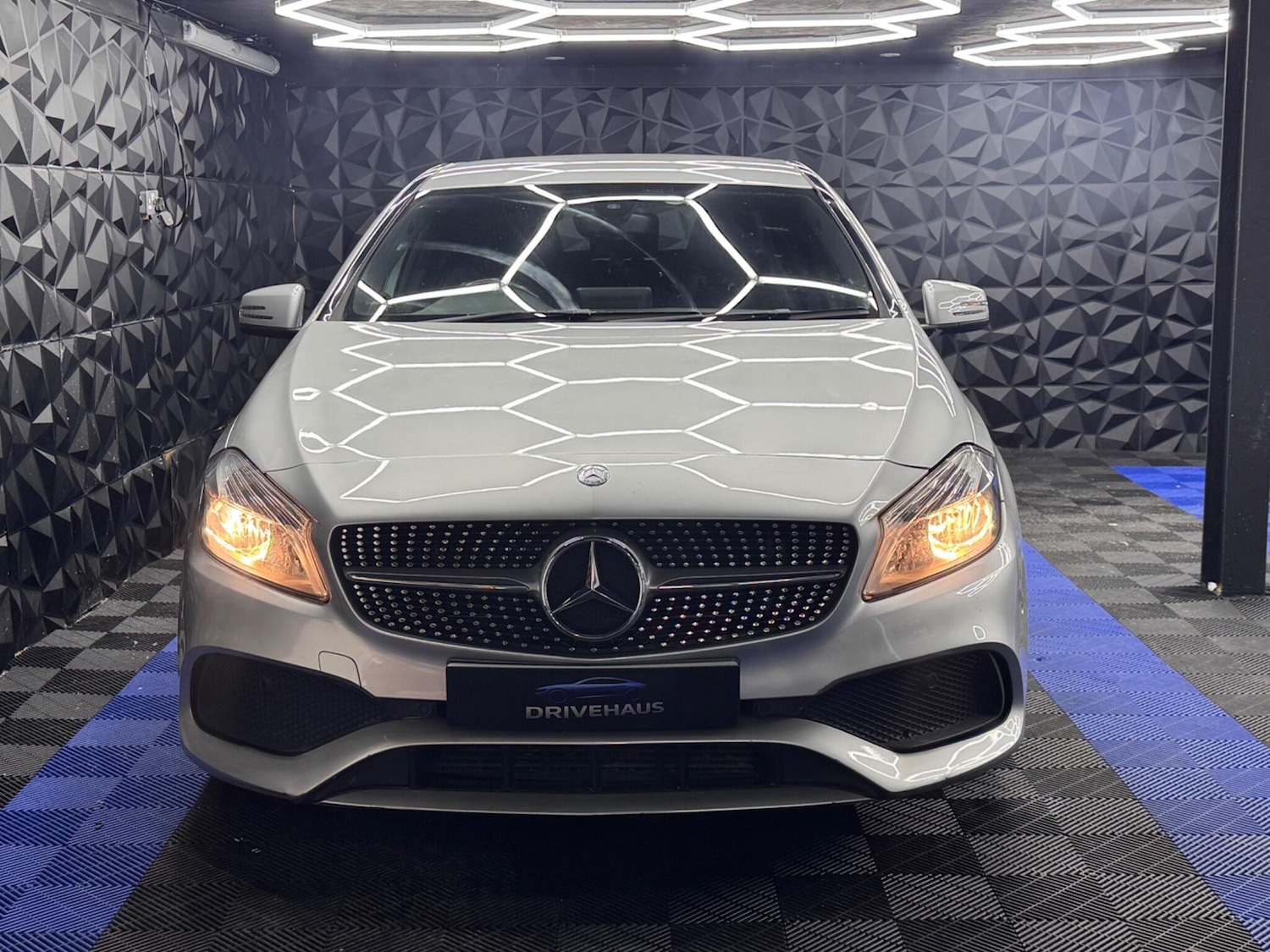 Used Mercedes-Benz A-Class 2016 for sale - 77645783: Photo 6