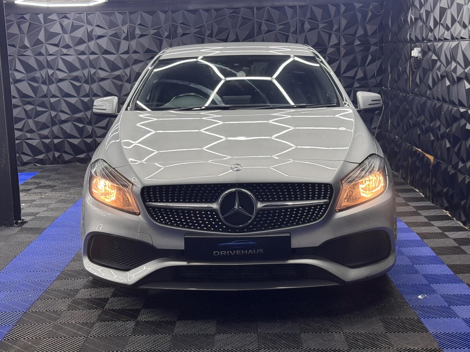 Used Mercedes-Benz A-Class 2016 for sale - 77645783: Photo 8