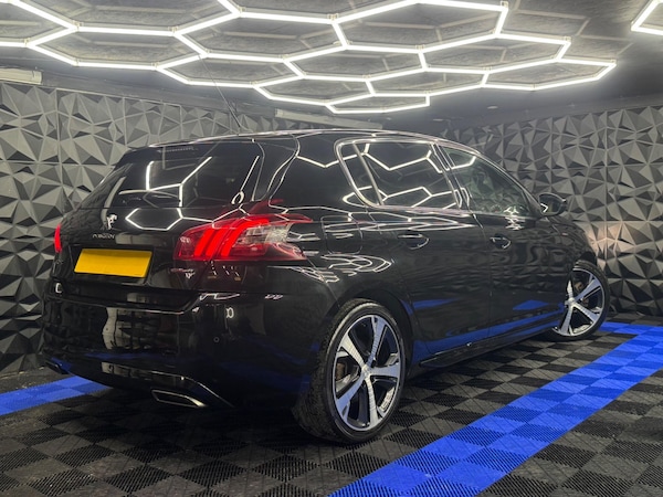Used Peugeot 308 2018 for sale - 75493071: Photo 17