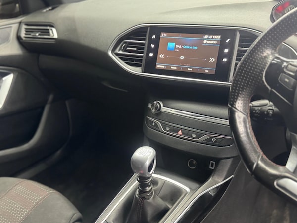 Used Peugeot 308 2018 for sale - 75493071: Photo 20