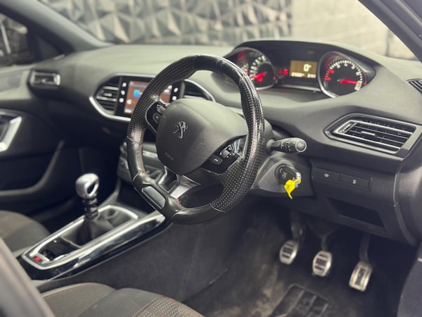 Used Peugeot 308 2018 for sale - 75493071: Photo 21